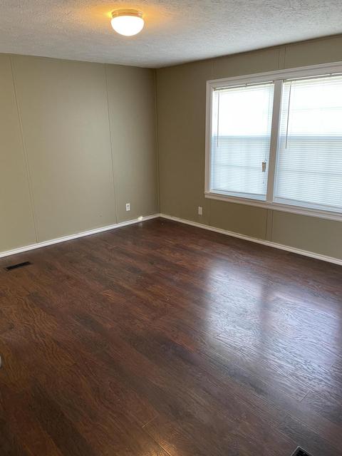 89 Halcomb, Paint Lick, KY 40461 photo 8