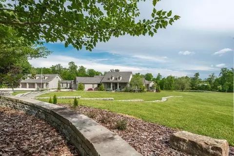 4911 Willailla Rd, Brodhead, KY 40409 photo 2