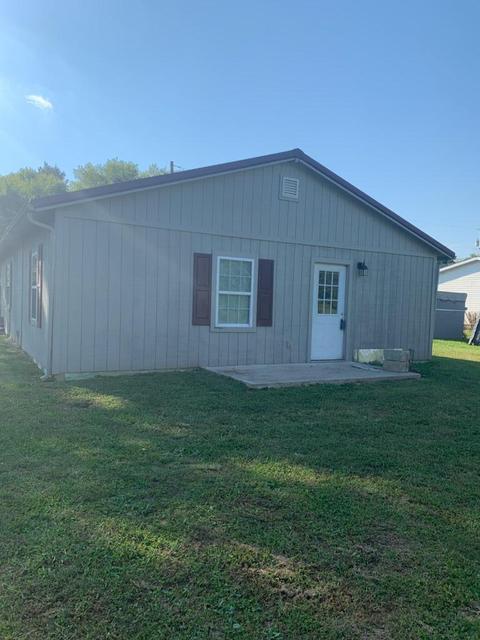 138 Blake Ln, Berry, KY 41003 photo 3