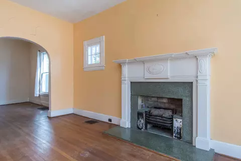 463 E Maxwell St, Lexington, KY 40508 photo 9