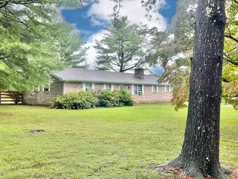 36 Timberlake Dr, Bronston, KY 42518 photo 2