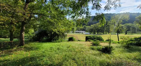 415 S 3rd St, Williamsburg, KY 40769 photo 6