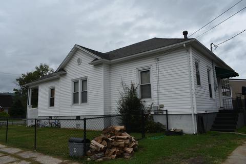 302 Exeter Ave, Middlesboro, KY 40965 photo 7