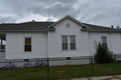 302 Exeter Ave, Middlesboro, KY 40965 photo 6