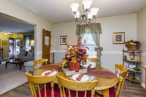 3952 Hillside Dr, Lexington, KY 40514 photo 5