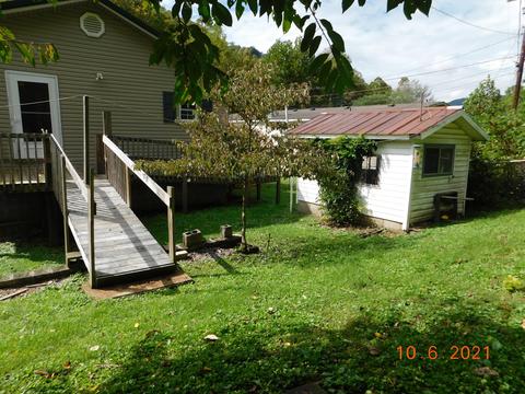 43 Redbud Ct, Evarts, KY 40828 photo 35