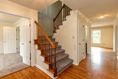 417 Nottingham Dr, Versailles, KY 40383 photo 6