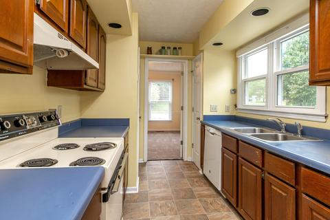 417 Nottingham Dr, Versailles, KY 40383 photo 16
