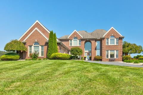 196 Hickory Dr, Morehead, KY 40351 photo 4