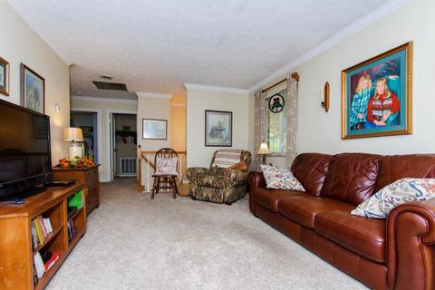 1526 Perkins St, Morehead, KY 40351 photo 4