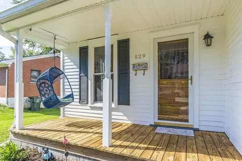 529 Maple St, Georgetown, KY 40324 photo 3