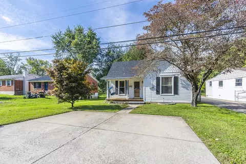 529 Maple St, Georgetown, KY 40324 photo 2
