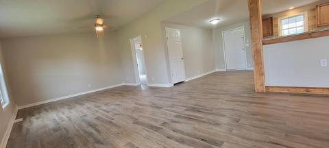 20 Dora Dr, Lancaster, KY 40444 photo 4