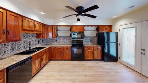606 Holcomb St, Grayson, KY 41143 photo 4