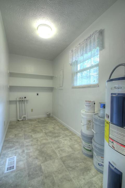 1035 Cardinal Dr, Corbin, KY 40701 photo 12