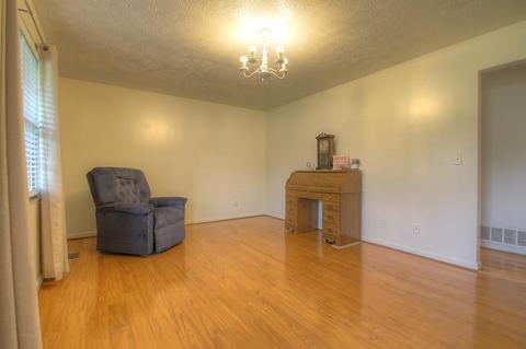 1035 Cardinal Dr, Corbin, KY 40701 photo 5