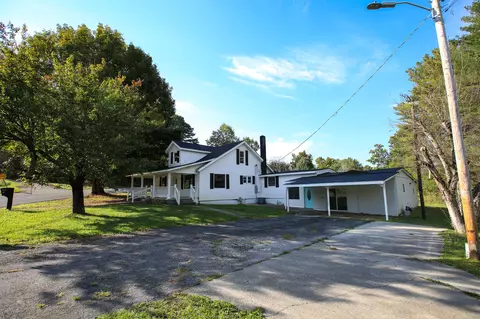 129 Corinth Rd, Corbin, KY 40701 photo 1