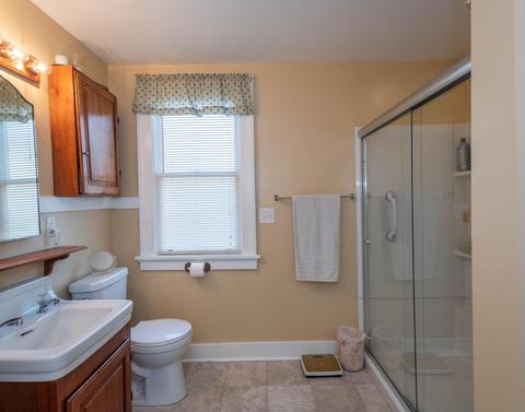 109 E Jackson St, Georgetown, KY 40324 photo 17