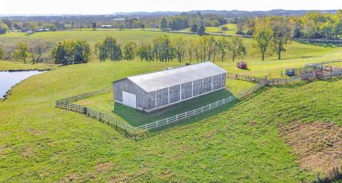 215 Hurt Ln, Lancaster, KY 40444 photo 4