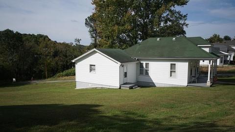 227 Grandview Ave, Burnside, KY 42519 photo 1