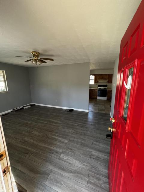 302 Malone Ln, Grayson, KY 41143 photo 3