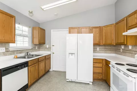 302 Corbin Ct, Paris, KY 40361 photo 10