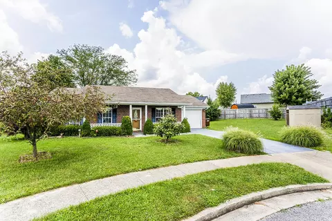 302 Corbin Ct, Paris, KY 40361 photo 3