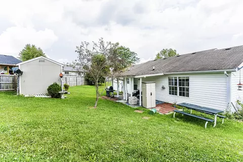 302 Corbin Ct, Paris, KY 40361 photo 20