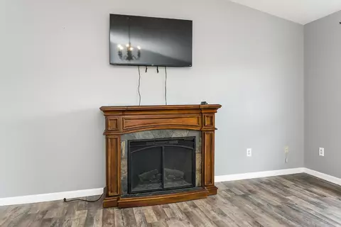 302 Corbin Ct, Paris, KY 40361 photo 6