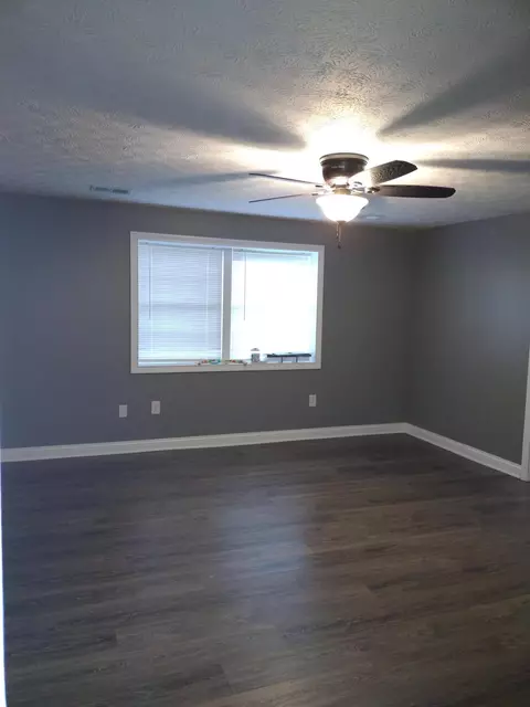 115 Baumstark Rd, Waco, KY 40385 photo 8