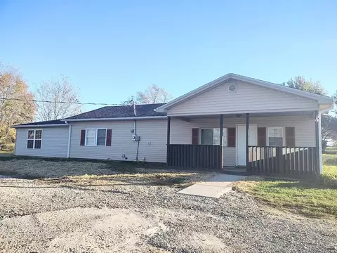 115 Baumstark Rd, Waco, KY 40385 photo 1