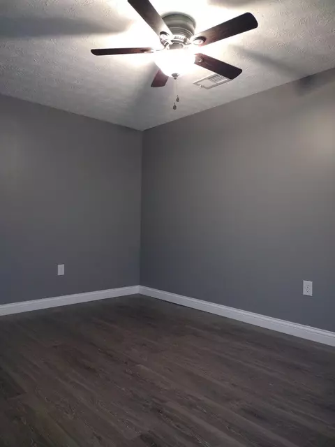 115 Baumstark Rd, Waco, KY 40385 photo 16