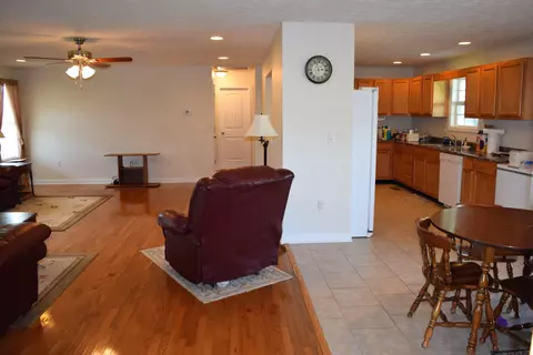 1000 Rice Rd, Morehead, KY 40351 photo 12