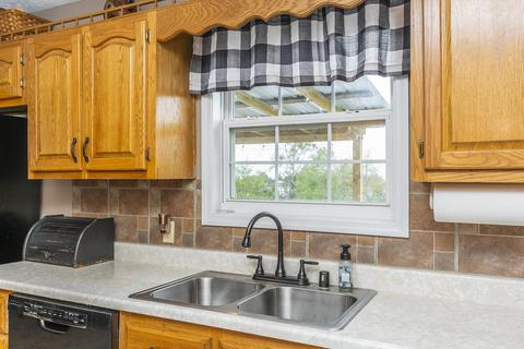 705 Sharon Ct, Berea, KY 40403 photo 12