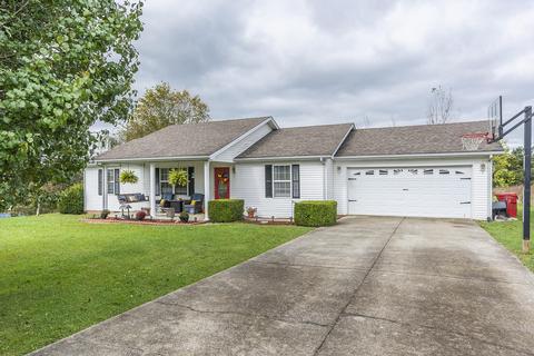 705 Sharon Ct, Berea, KY 40403 photo 2