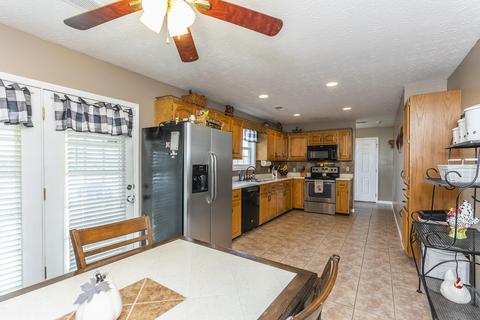 705 Sharon Ct, Berea, KY 40403 photo 10