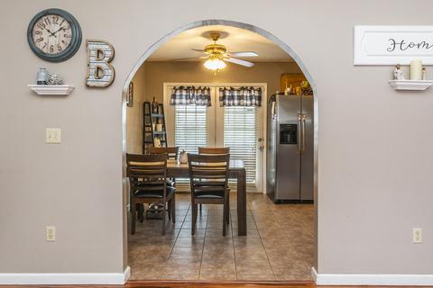 705 Sharon Ct, Berea, KY 40403 photo 8
