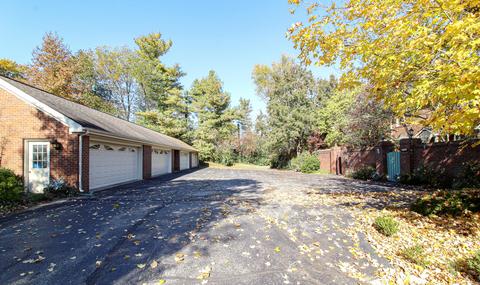 408 Mill Rd, Midway, KY 40347 photo 2