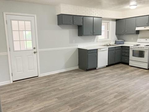 304 Paddock Dr, Versailles, KY 40383 photo 6