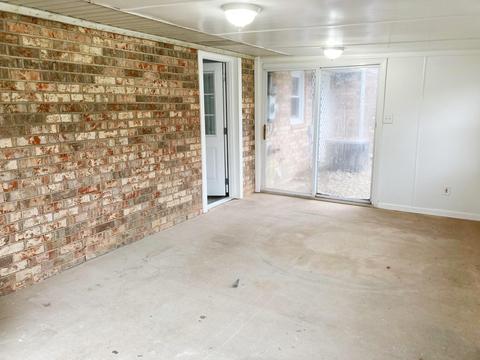 304 Paddock Dr, Versailles, KY 40383 photo 9