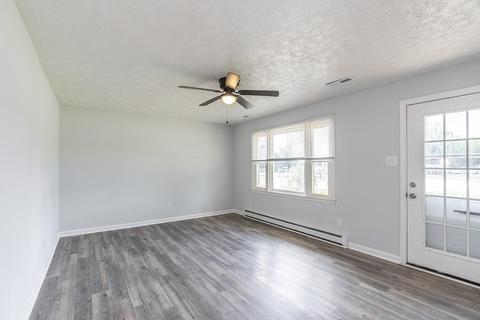 304 Paddock Dr, Versailles, KY 40383 photo 3