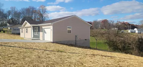 377 Fairview St, Corbin, KY 40701 photo 4