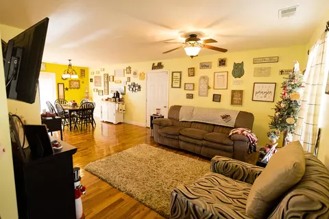 129 Ashley Dr, Eubank, KY 42567 photo 3