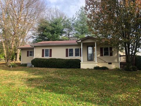 778 Pine Crest Rd, Lancaster, KY 40444 photo 1