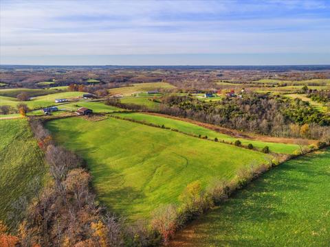 1668 Perry Rogers Rd, Lancaster, KY 40444 photo 3