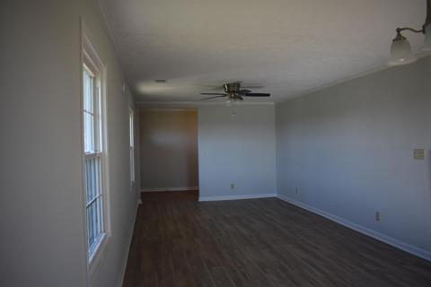 1668 Perry Rogers Rd, Lancaster, KY 40444 photo 6