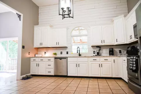 88 Powell Rd, Mckee, KY 40447 photo 7