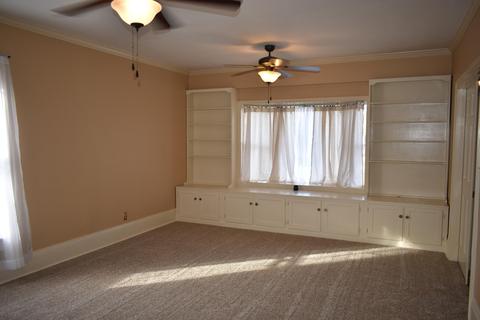 809 Gloucester Ave, Middlesboro, KY 40965 photo 7