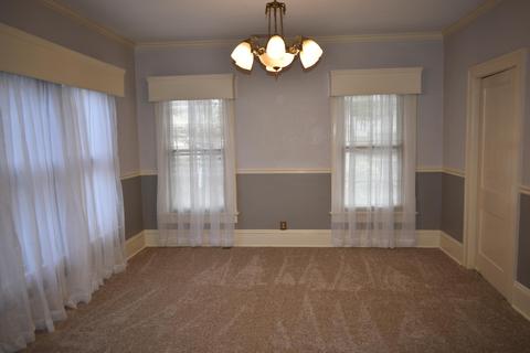 809 Gloucester Ave, Middlesboro, KY 40965 photo 17