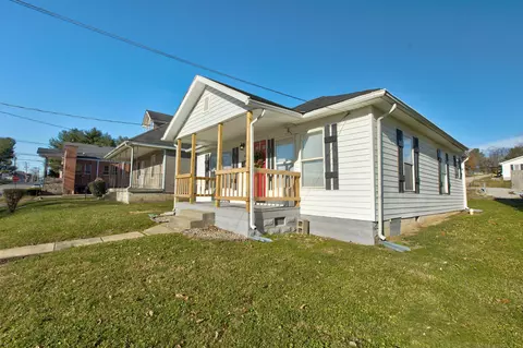 407 E High St, Mount Sterling, KY 40353 photo 7